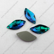 La sombra azul decorativa del zircon S del precio de fábrica cose en el diamante artificial para el vestido de boda